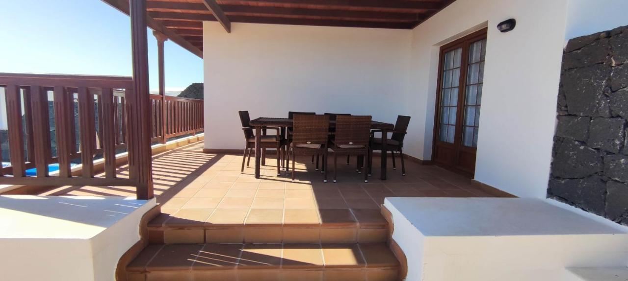 Villa Esmeralda Playa Blanca  Exterior foto